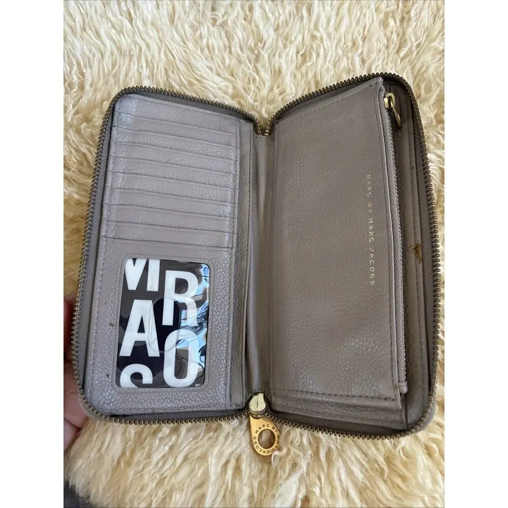 Marc By Marc Jacobs Cement Leather Zip Around Wallet Standard Supply Workwear
